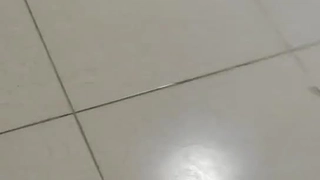 娇妻 雪白 呻吟-美女学生妹子是男友的乖母狗，戴着狗炼项圈乖乖让男友无套抽插~