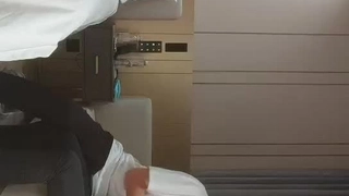 娇妻 雪白 呻吟-美女学生妹子是男友的乖母狗，戴着狗炼项圈乖乖让男友无套抽插~