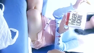 日韩欧美不卡一区二区高清-vavababy 面 試 畢 業 生 被 颻 渴 的 OL約 到 旅 館 脫 下 褲 子 吃 各 種 姿 勢 狂 抽 猛 送 全 部 射 嘴 巴 吞 淨
